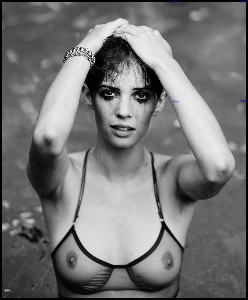 25P A1NYC Celebrity Actress Collection