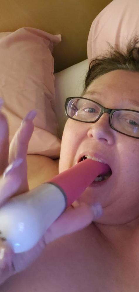 25P My sexy BBW MILF GILF with huge boobs and a sweet wet pink p