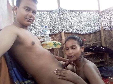 25P Muslim Girl With Boyfriend