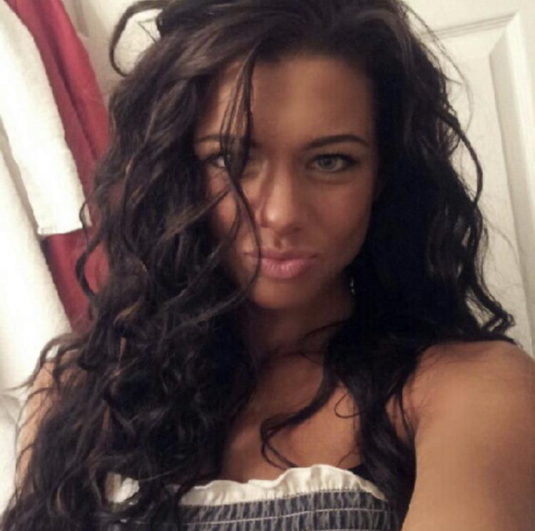 25P SEXY Italian Girl From Boston