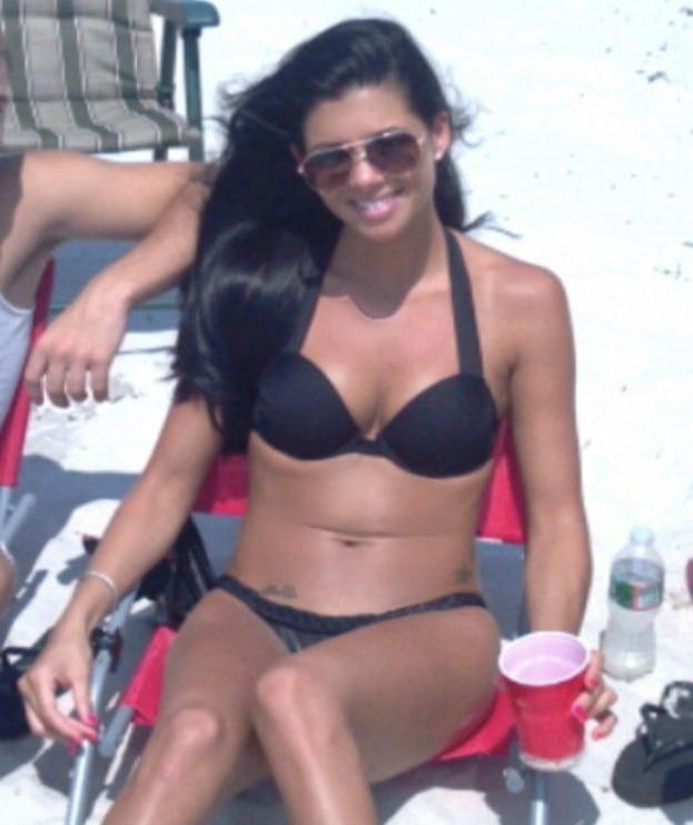 25P SEXY Italian Girl From Boston