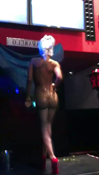 25P Naked on stage
