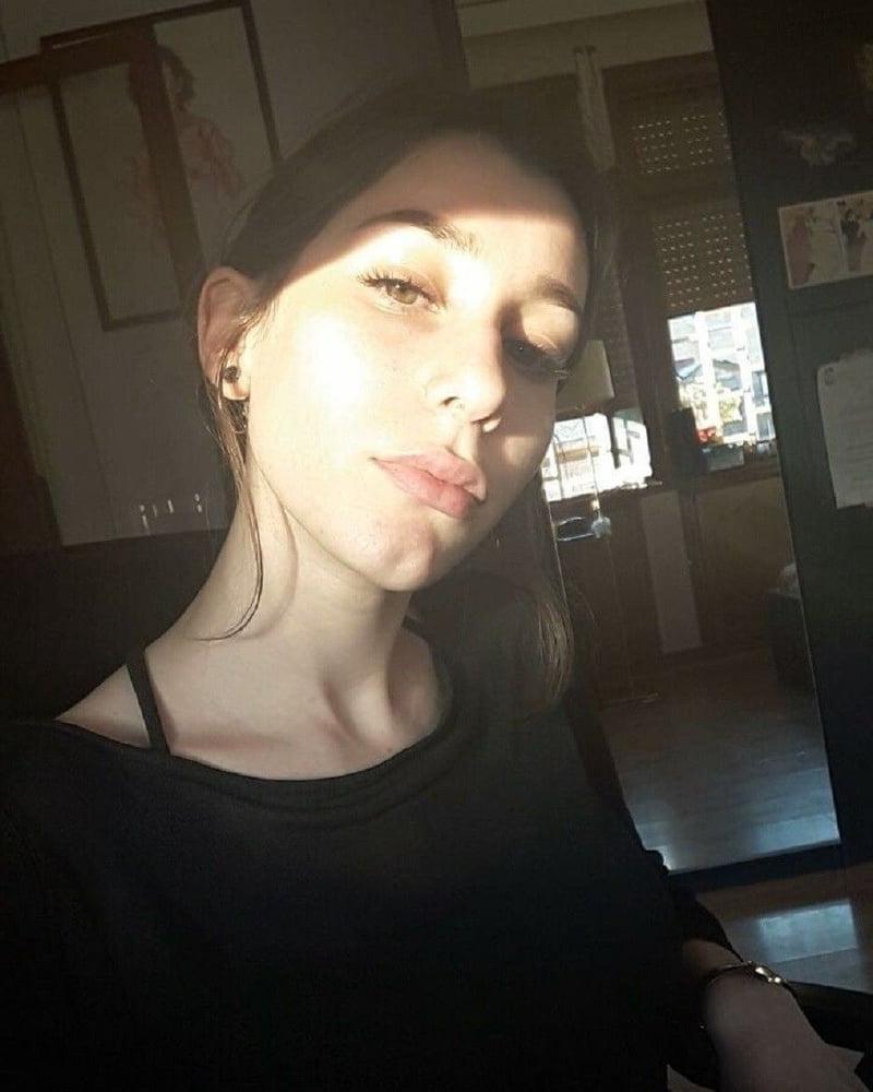 17P BEATRICE 25 Y ITALIAN WHORE