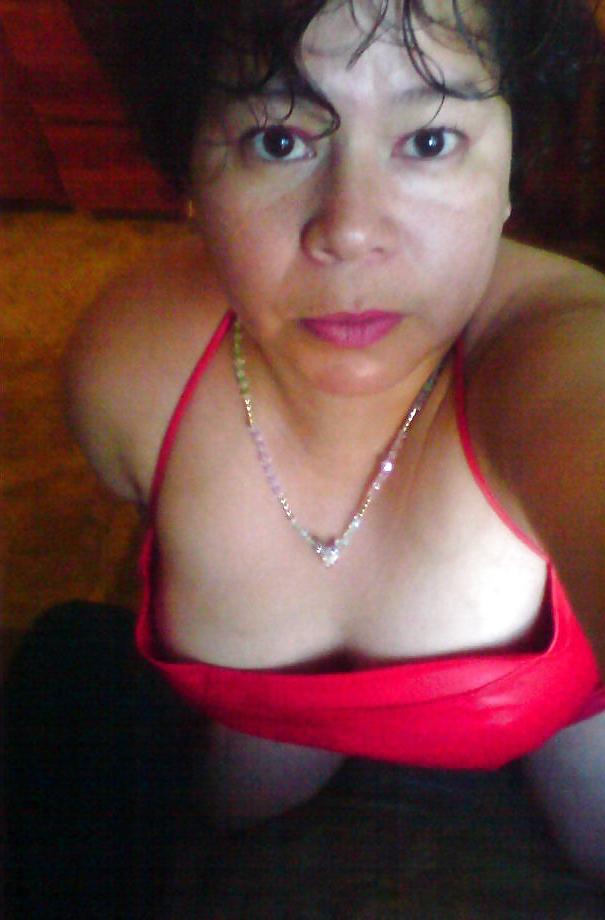 25P Meheecan granny whore ((retired teacher))