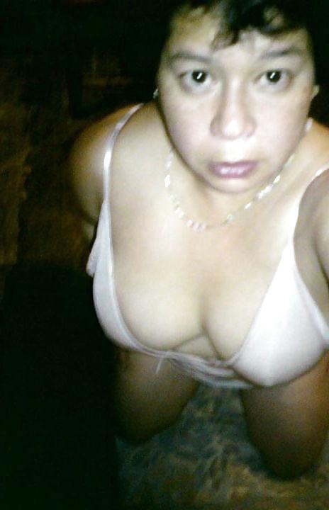 25P Meheecan granny whore ((retired teacher))