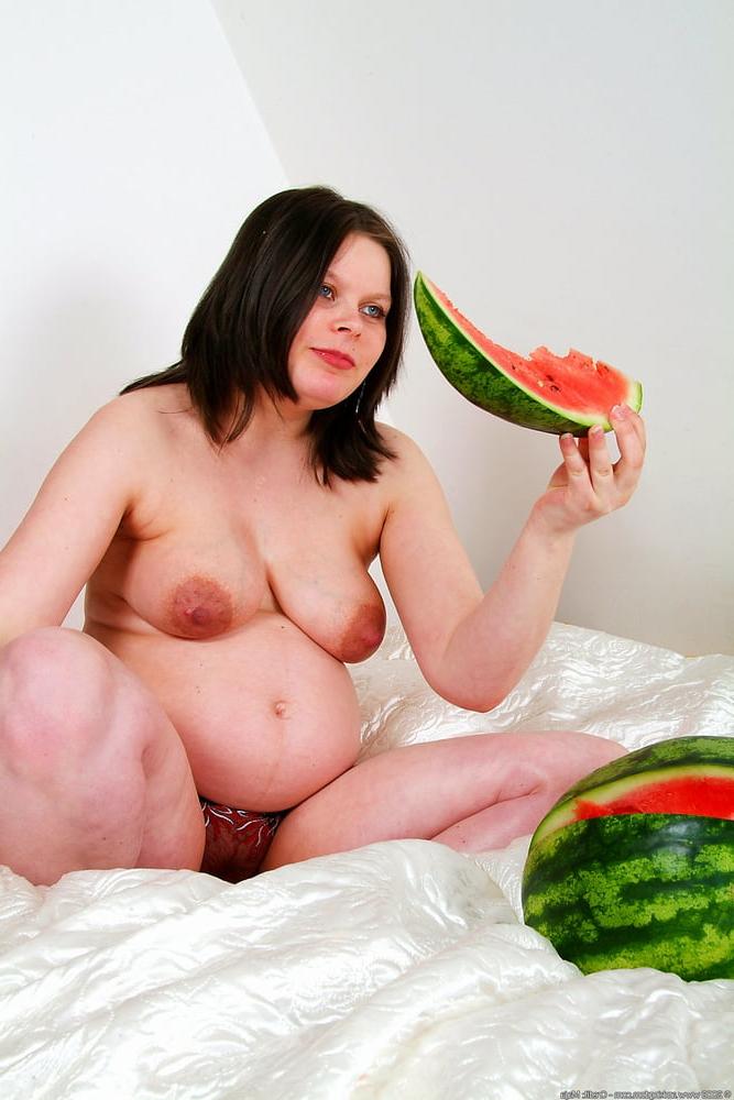 25P Pregnant amateur mix 19