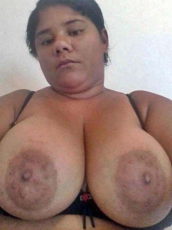 24P Amateur Mature Tits