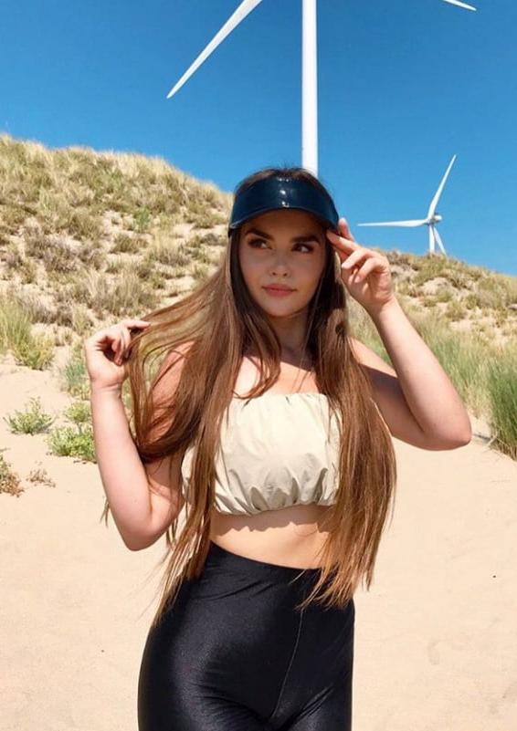 21P young polish teen Oliwka