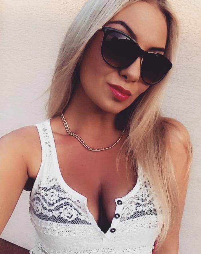 25P polish blonde teen with big ttis