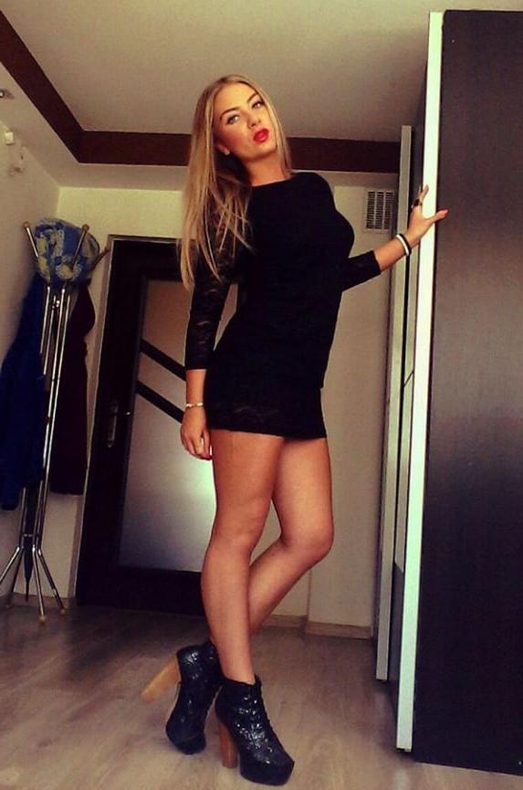 25P polish blonde teen with big ttis