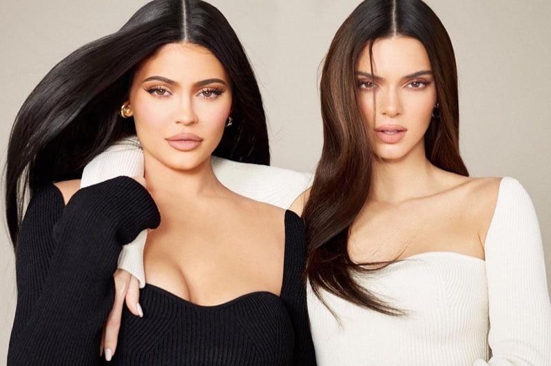 10P Kendall &amp; Kylie - Such A Threesome Dream...!