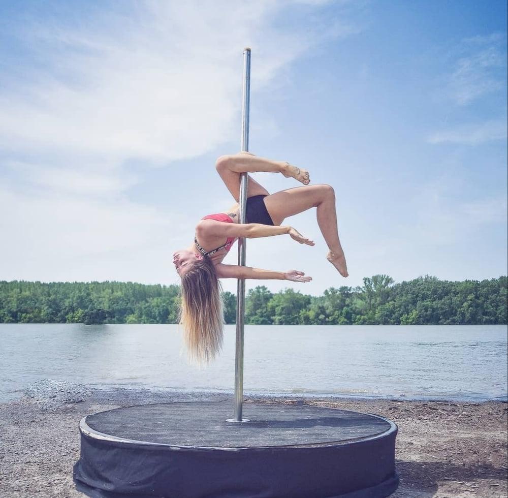 13P Hungarian pole dancer Dora