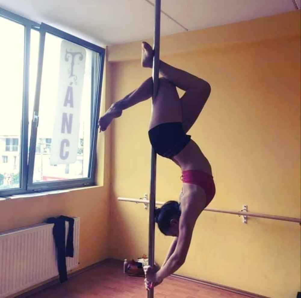 13P Hungarian pole dancer Dora