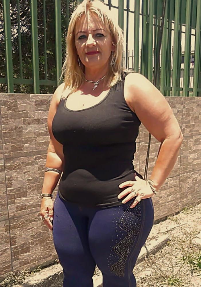 25P Asstounding Women 1