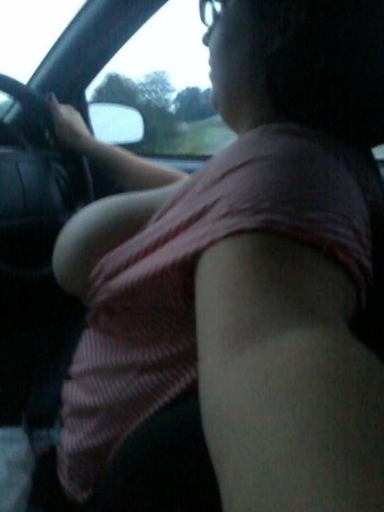 25P BBW Nudist Exhibitionist Exposed
