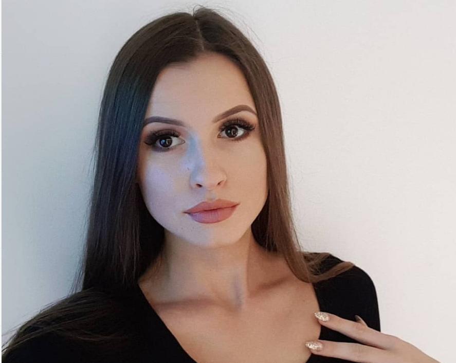 18P hot polish brunette teen Magda