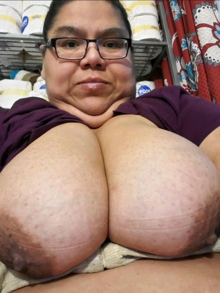 7P tetas grandes big fat tits