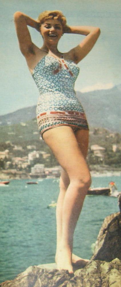 25P Celebrity Boobs - Sylva Koscina