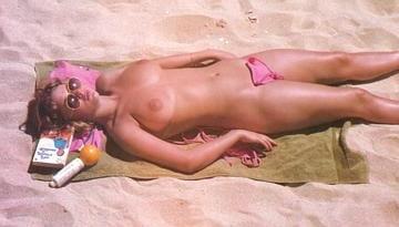 25P Vintage Boobs 22