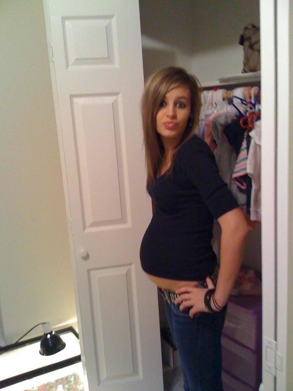 25P Young Pregnant Teens 112
