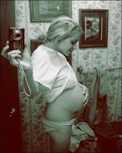 25P Young Pregnant Teens 112
