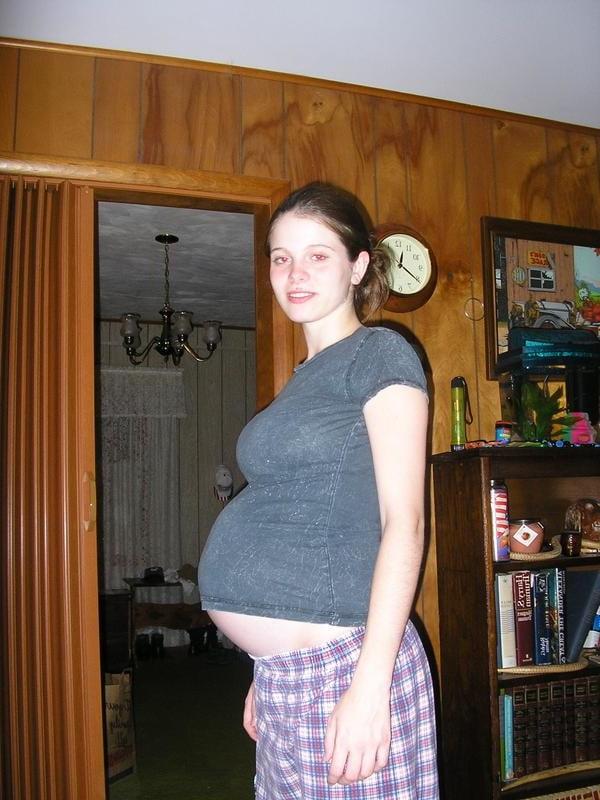 25P Young Pregnant Teens 112