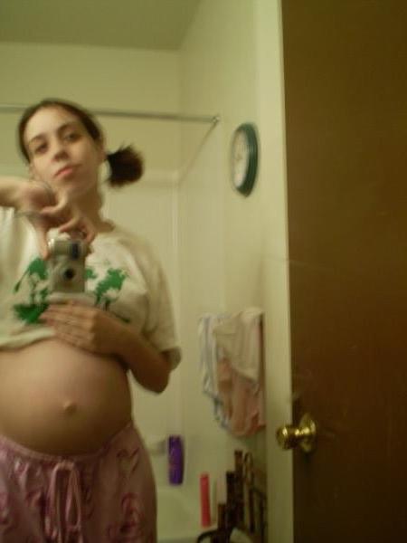 25P Young Pregnant Teens 112