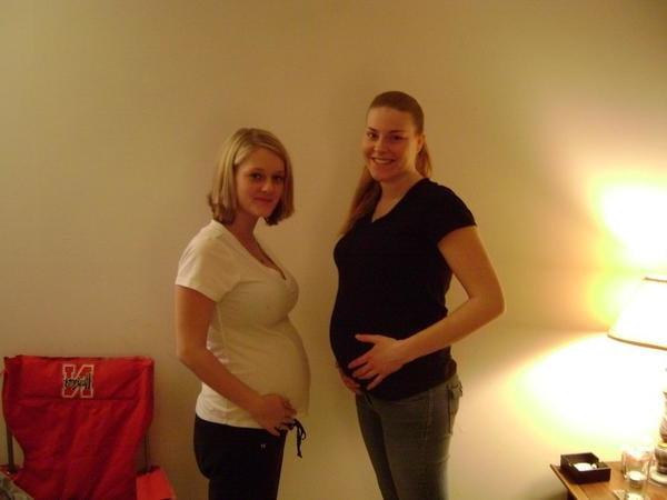 25P Young Pregnant Teens 112