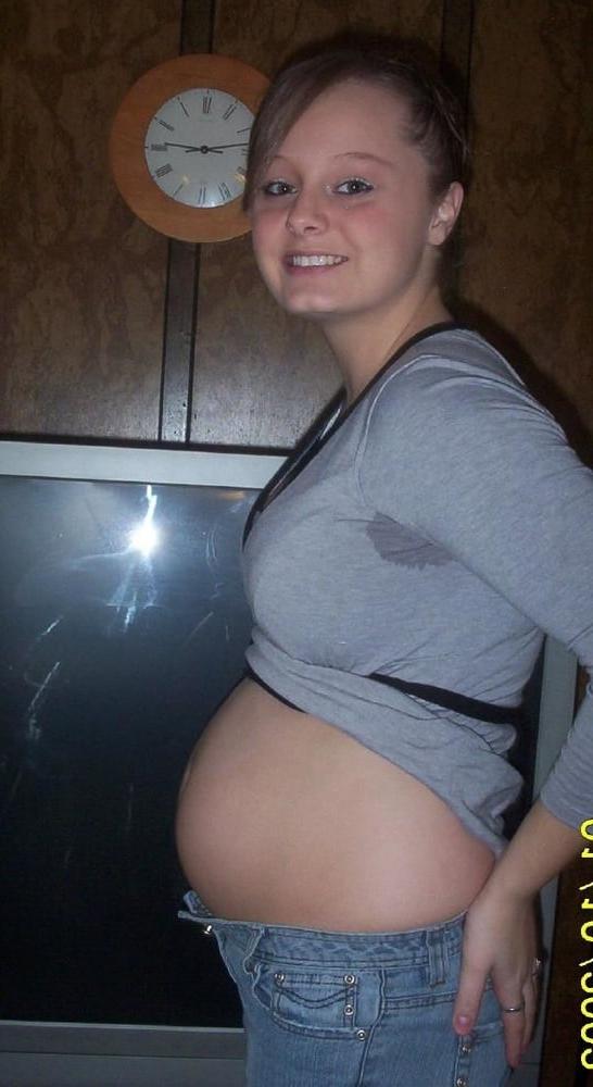 25P Young Pregnant Teens 112