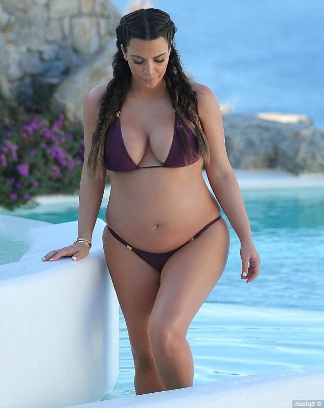 14P Pregnant Kim K