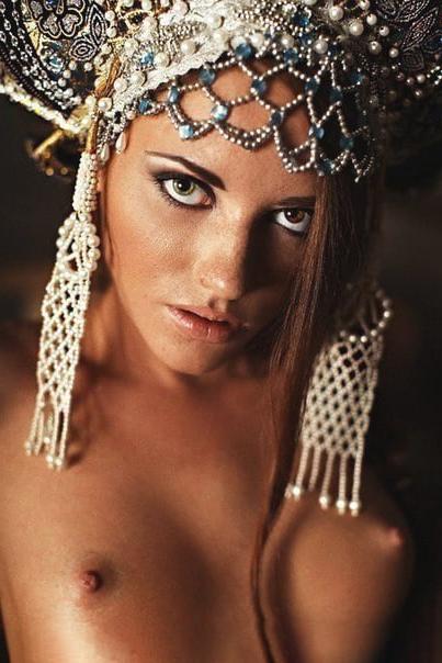 25P Interracial (Russian girls)