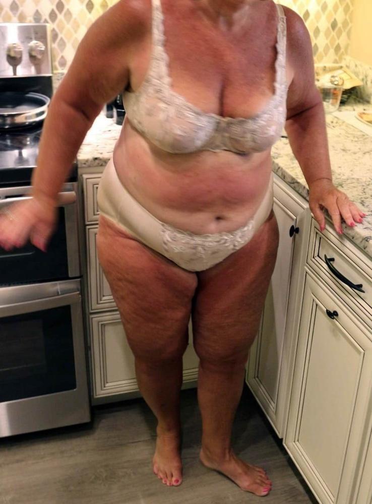 25P Best Panty Pics! (1)