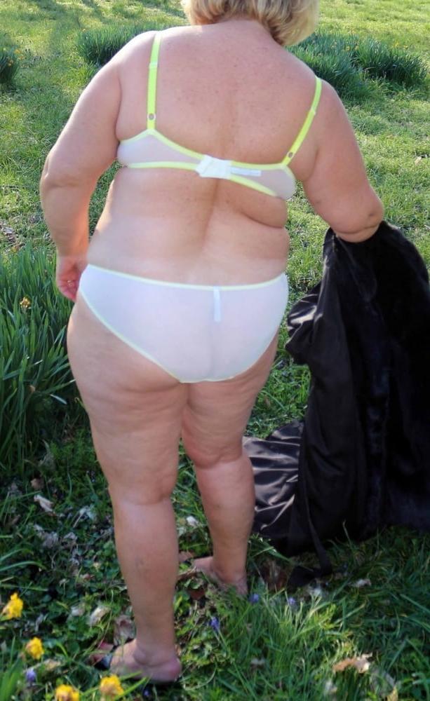 25P Best Panty Pics! (1)