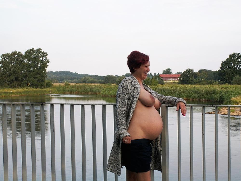 25P pregnant 2017