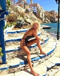 25P Greek Slutty Celebrity : Asimina Iglezou