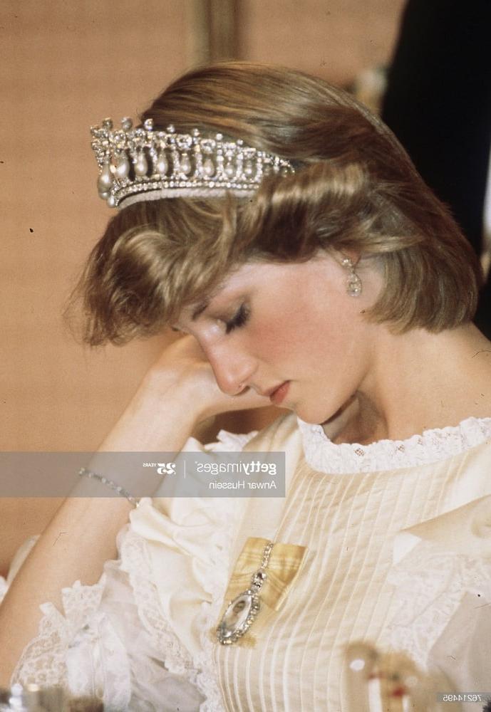 25P Celebrity Boobs - Diana Spencer