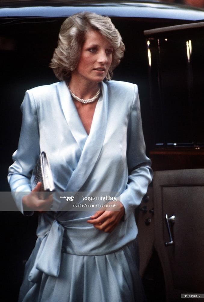 25P Celebrity Boobs - Diana Spencer