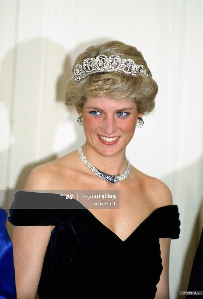 25P Celebrity Boobs - Diana Spencer