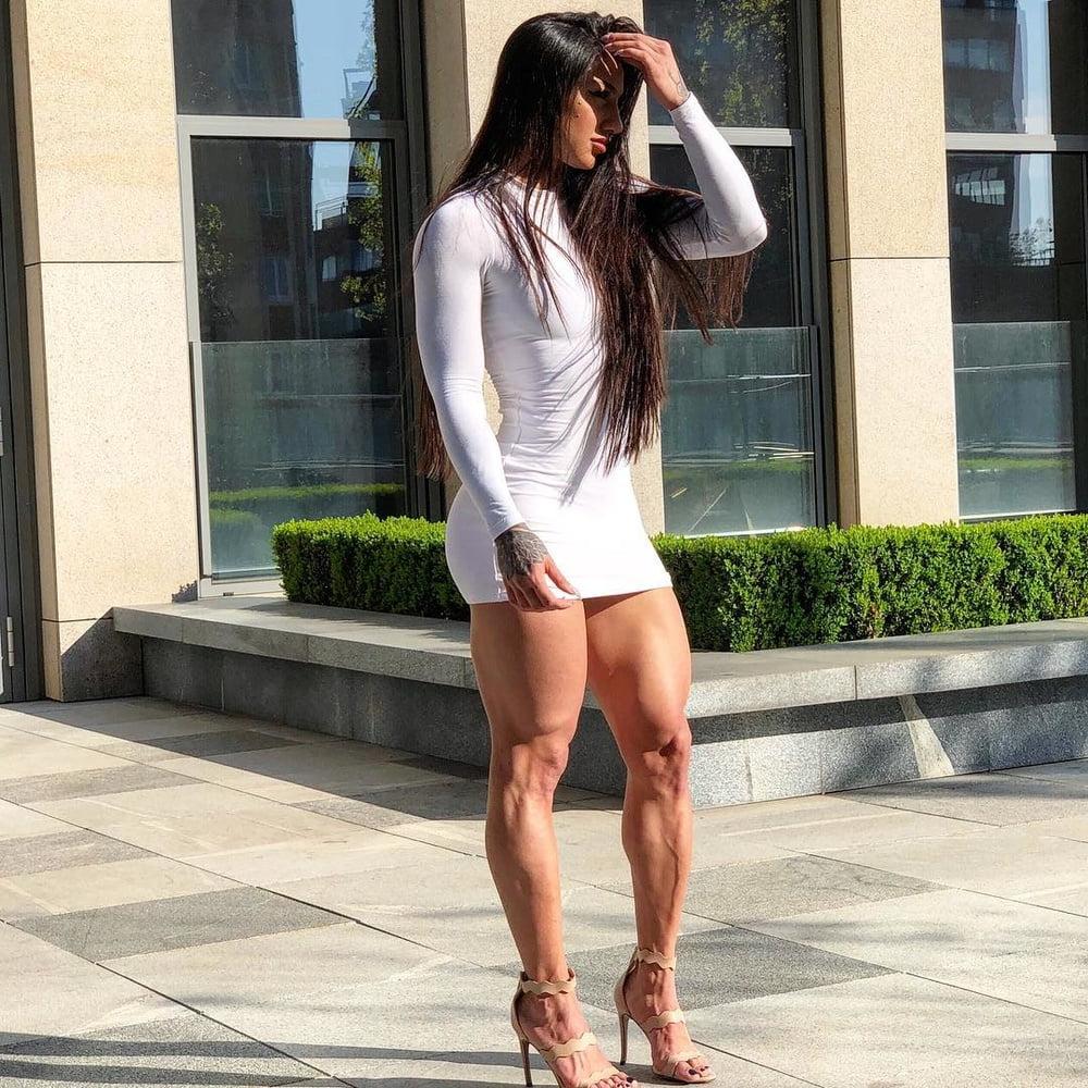 25P Bakhar Nabieva! Exotic Thighs!