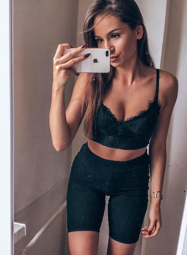 10P polish young brunette Karolina