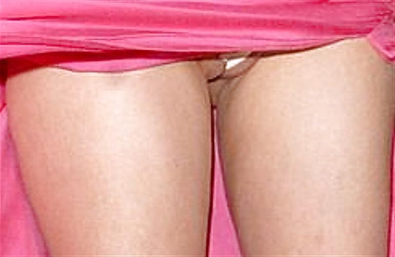 11P Paris Hilton pussy