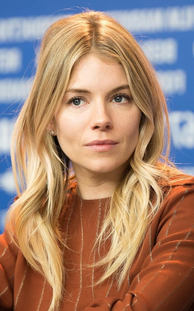 25P Celebrity Hot 250 - #131 Sienna Miller