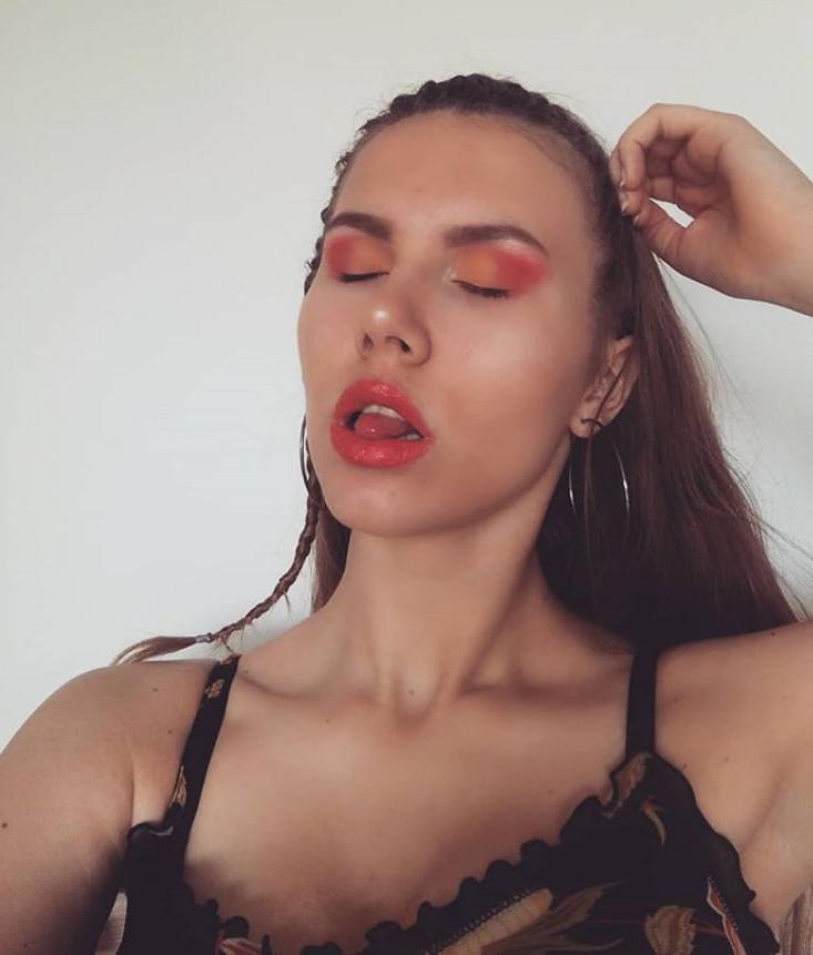 18P polish young teen twerk amateur