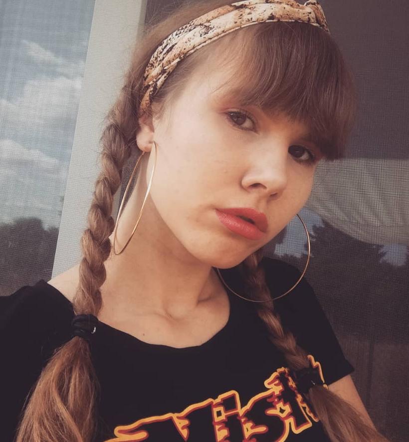 18P polish young teen twerk amateur