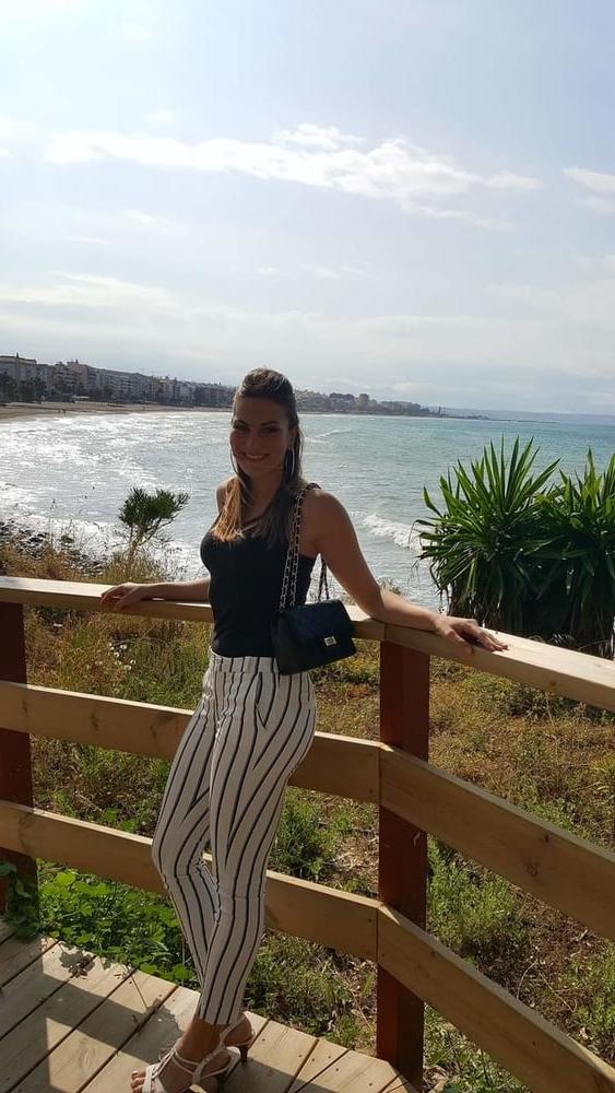 25P Italian Stefania 28yrs