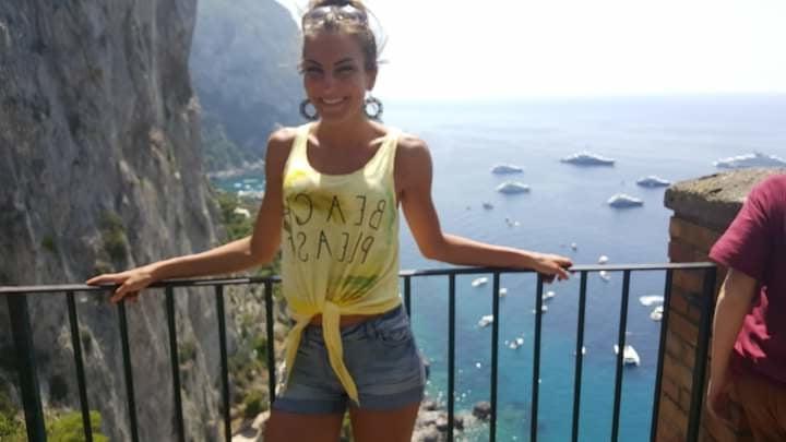 25P Italian Stefania 28yrs