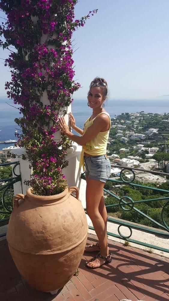 25P Italian Stefania 28yrs