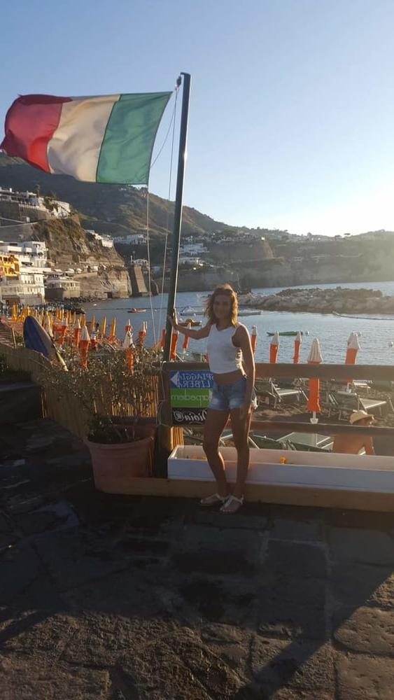 25P Italian Stefania 28yrs