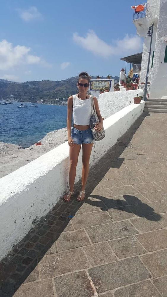 25P Italian Stefania 28yrs