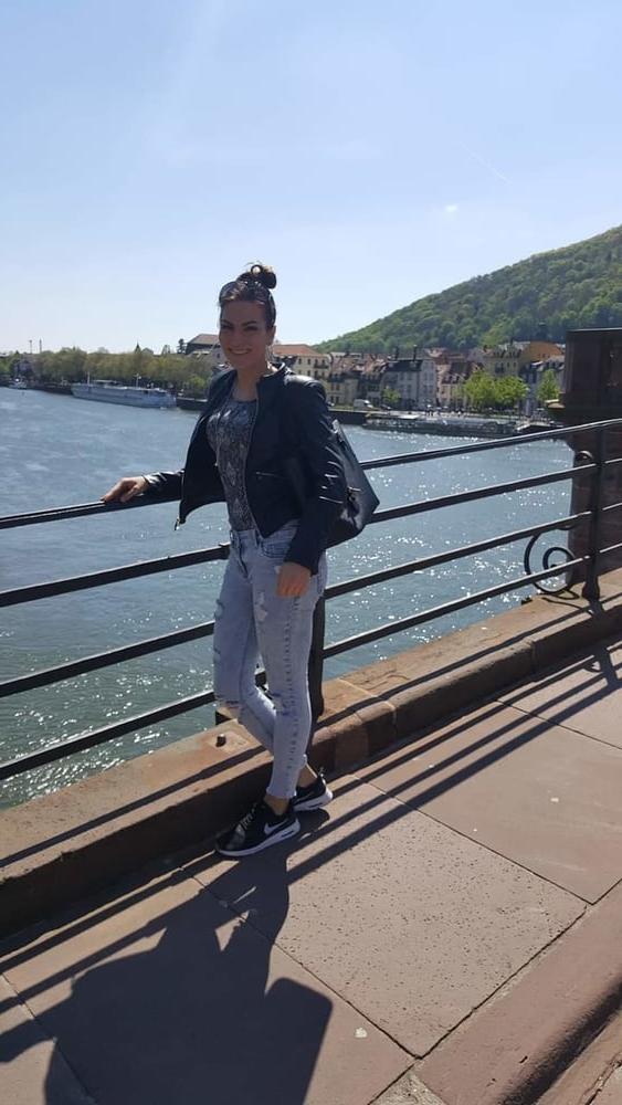 25P Italian Stefania 28yrs